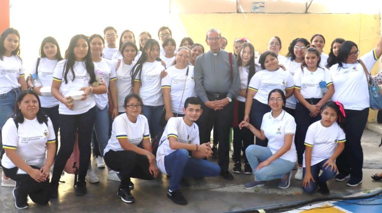 Cardinal Gregorio Rosa Chávez With COAR Children's Village Residents