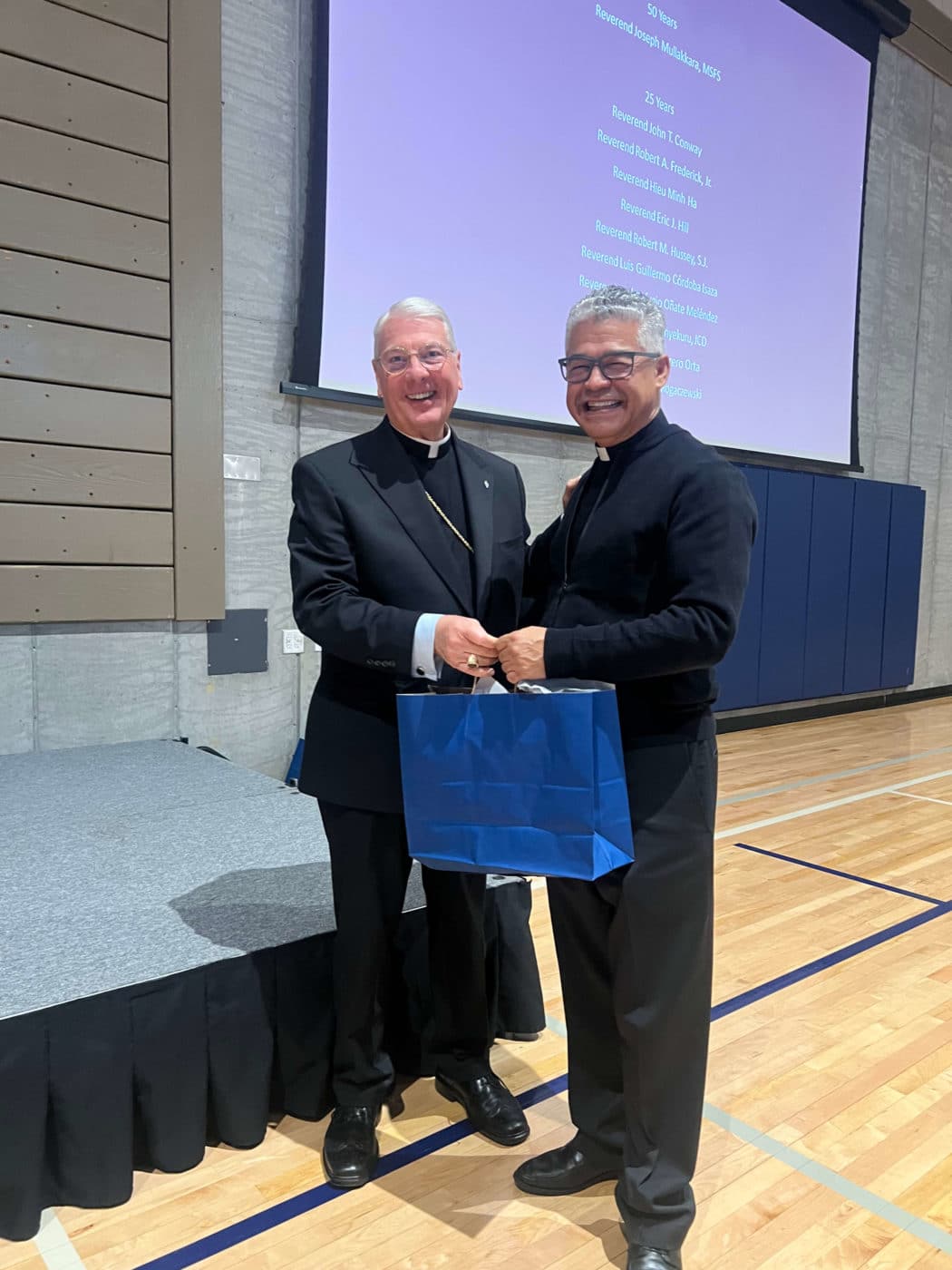 Archbishop Hartmayer with Fr. Luis Guillermo Córdoba Isaza
