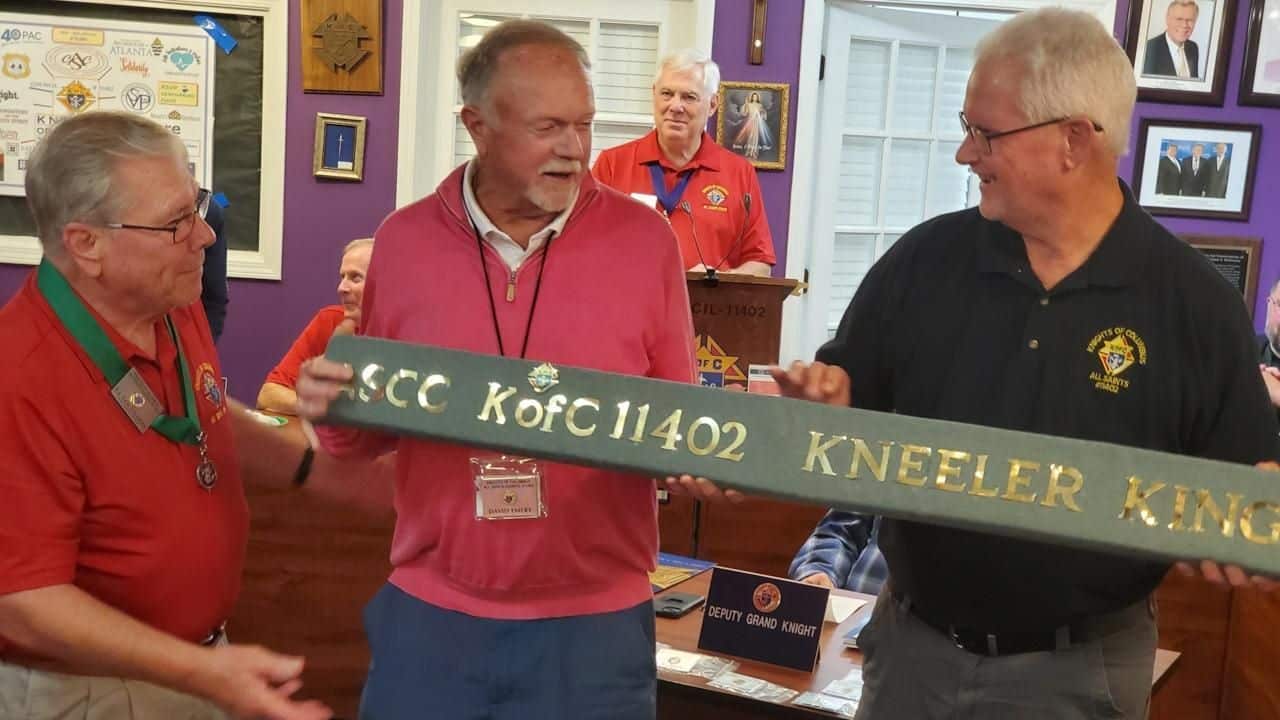 Special Award To The Project Leaders David Emery And Chet Roberts, Featuring The Only Kneller Cushion That Was Salvagable