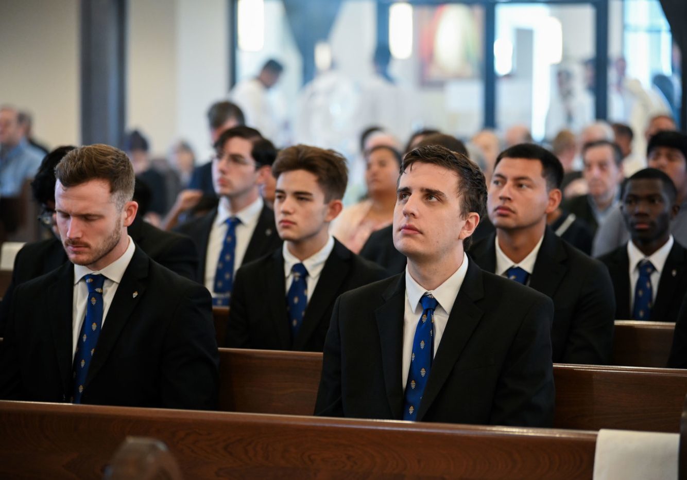 01 Seminarians Supporting Their Brothers During The 2025 Candidacy Mass Photo By Julianna Leopold